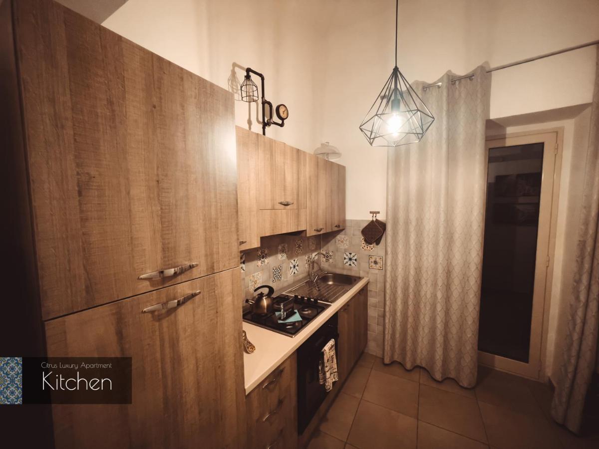 Citrus Luxury Apartment - Holiday Apartment With Up To 3 Bedrooms In Palermo Center Buitenkant foto